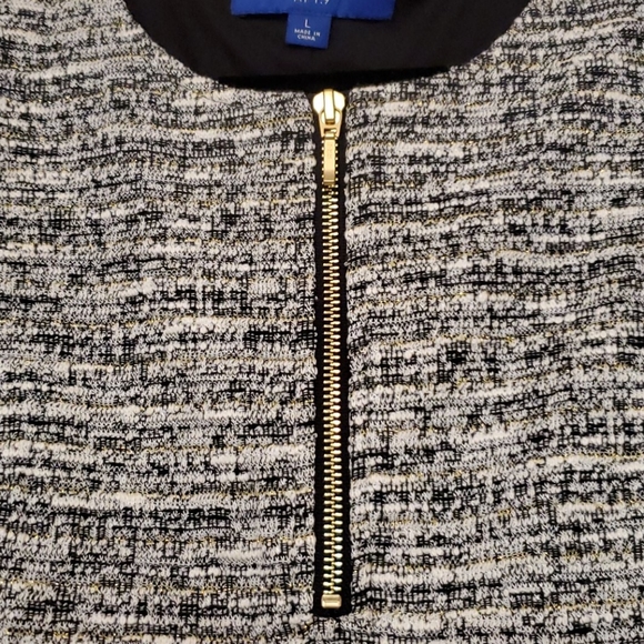 NWT Very nice zip front boucle dress - Picture 2 of 6